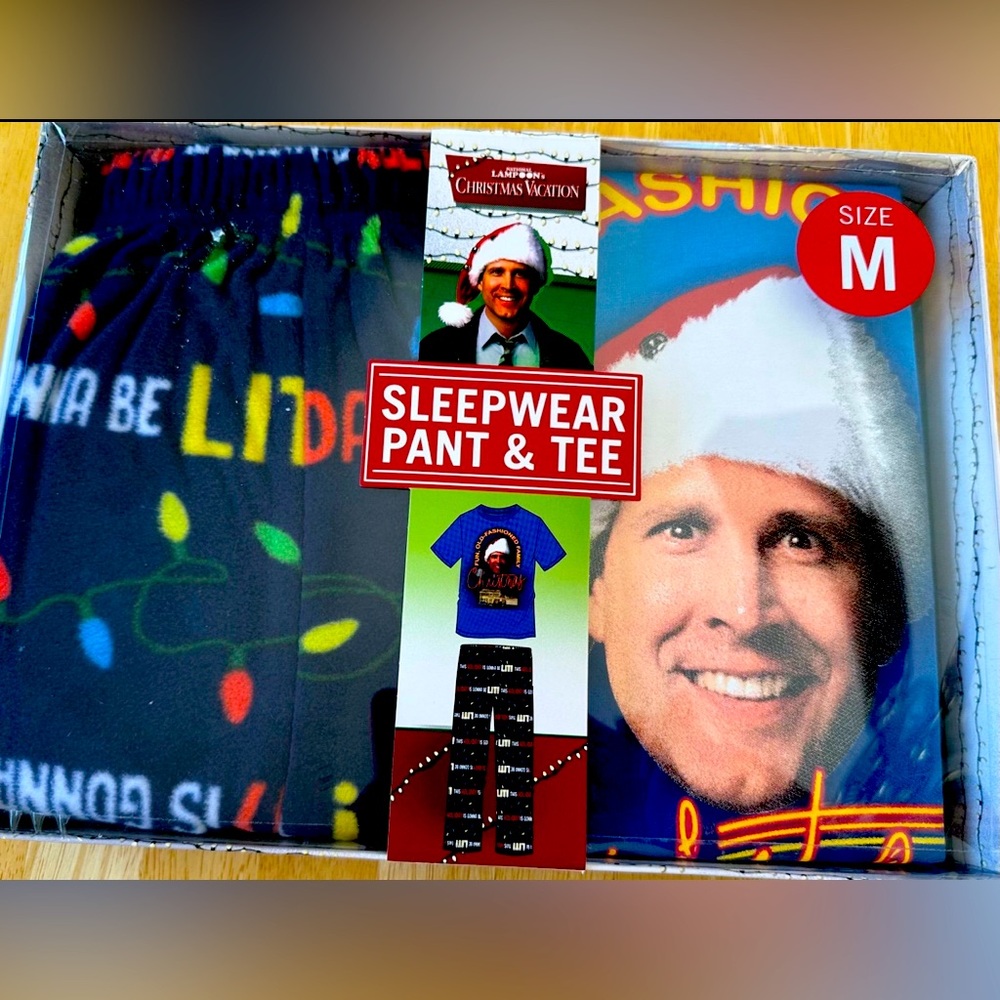 National Lampoon's Christmas Vacation - Men's Pajama Pant & Tee Set Medium NWT